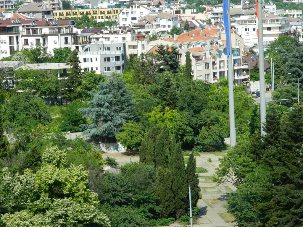 Happy Vacation 2 Apartment Varna Exterior photo