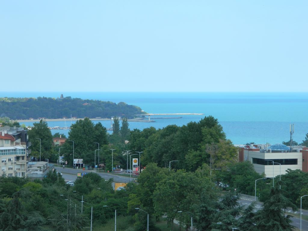 Happy Vacation 2 Apartment Varna Exterior photo