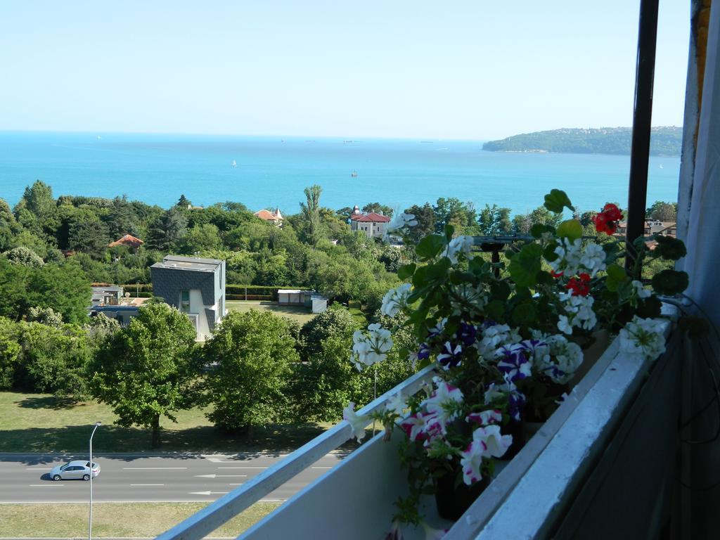 Happy Vacation 2 Apartment Varna Exterior photo