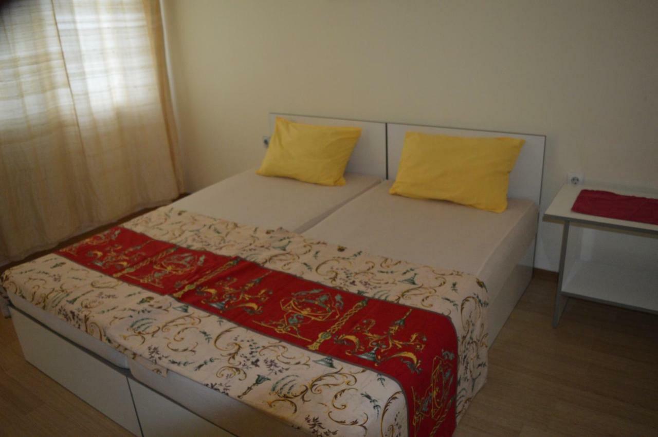 Happy Vacation 2 Apartment Varna Exterior photo